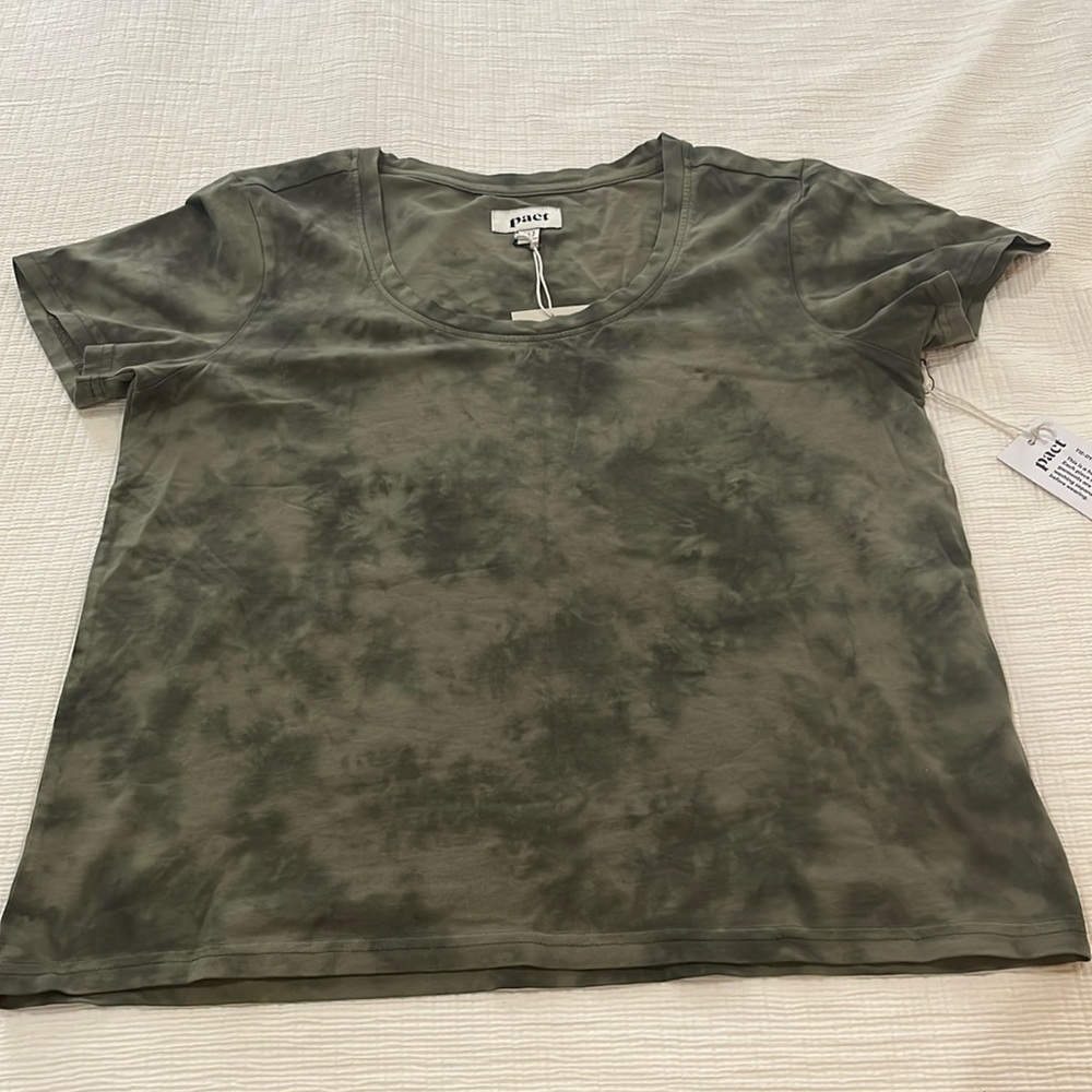 Pact Organic Cotton Caper Green Tie Dye Tee sz Small